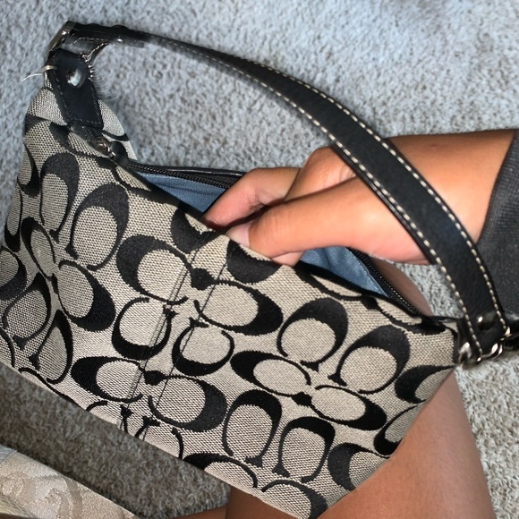 Coach bag - Picture 2 of 3